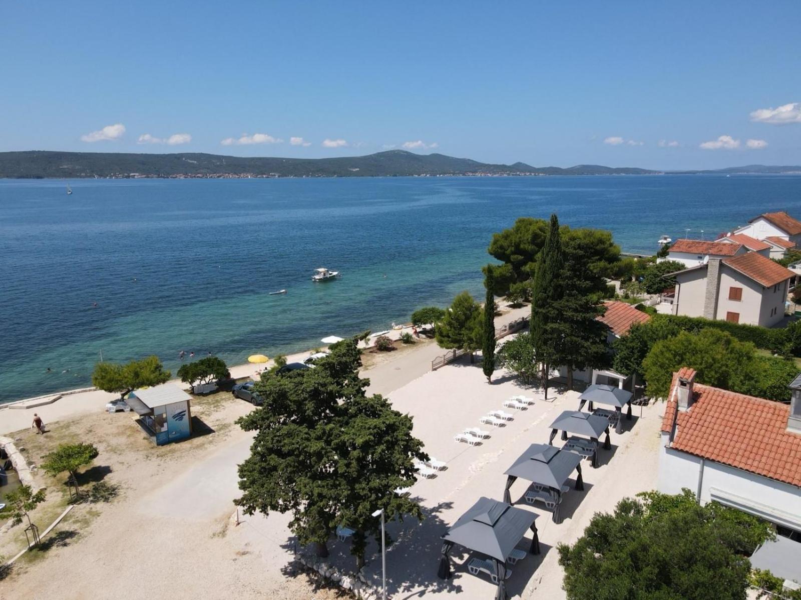5 Meters From The Sea With Private Beach - 70M2 Colibri Sunset Apartments Светий Петар Екстер'єр фото